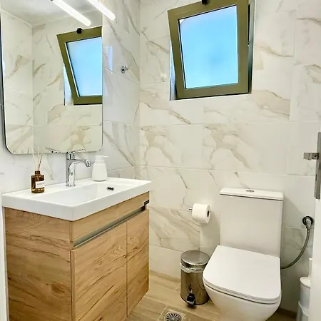 Elysian Retreat Messíni